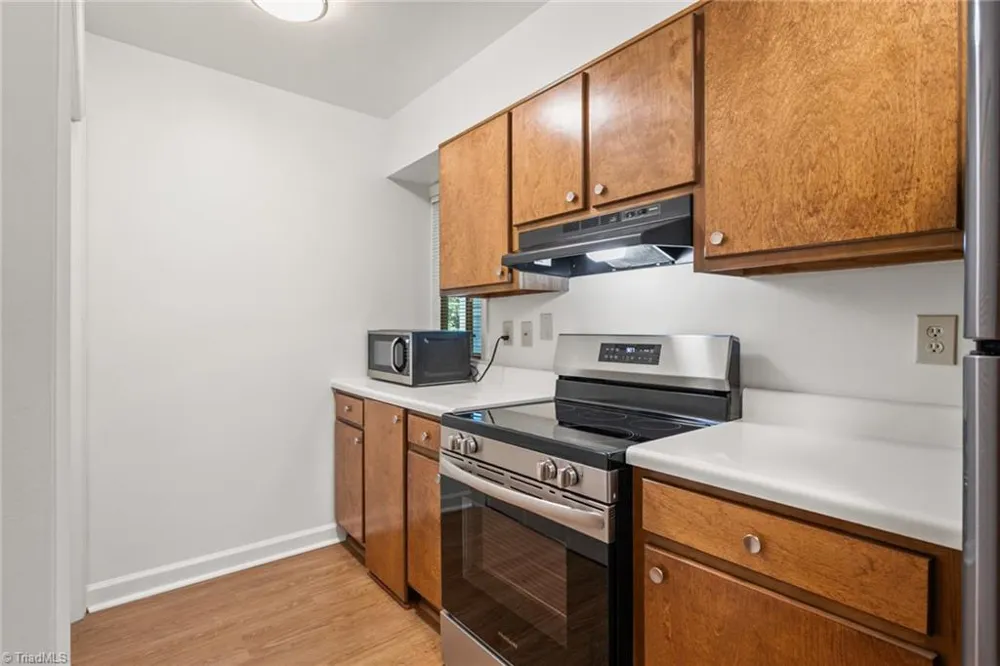 1520 Benjamin Parkway #D Greensboro, NC 27408