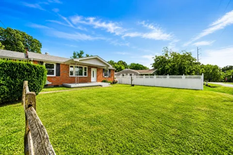 111 Hiller Dr