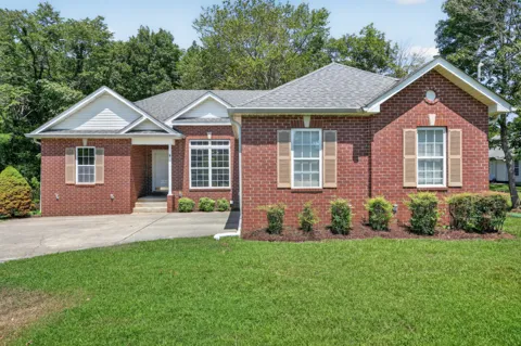 253 Oak Point Ln