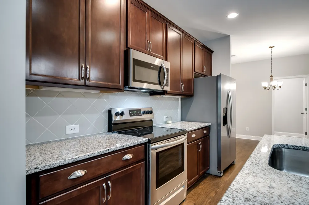 391 Carriage House Ln Hendersonville, TN 37075