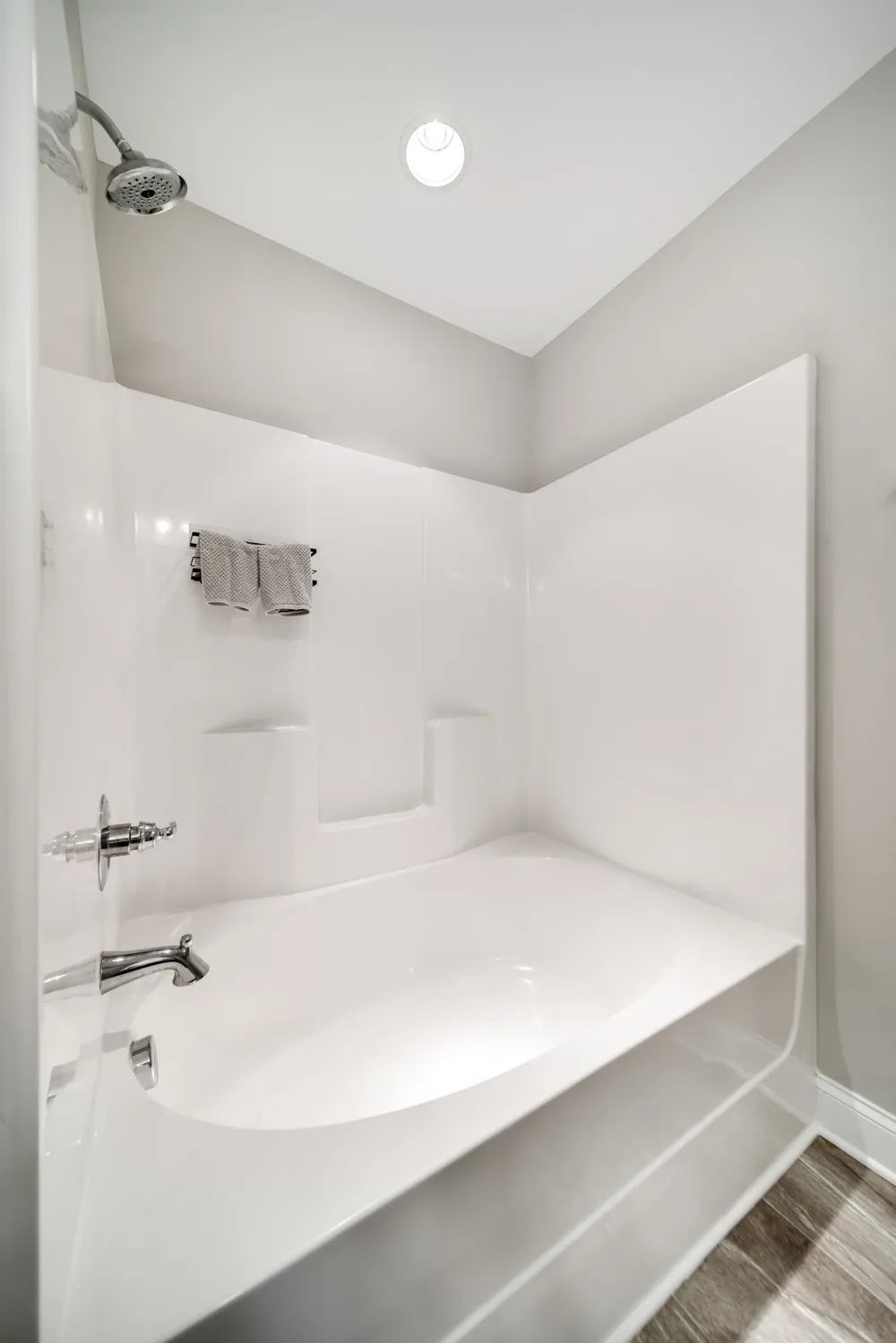 391 Carriage House Ln Hendersonville, TN 37075