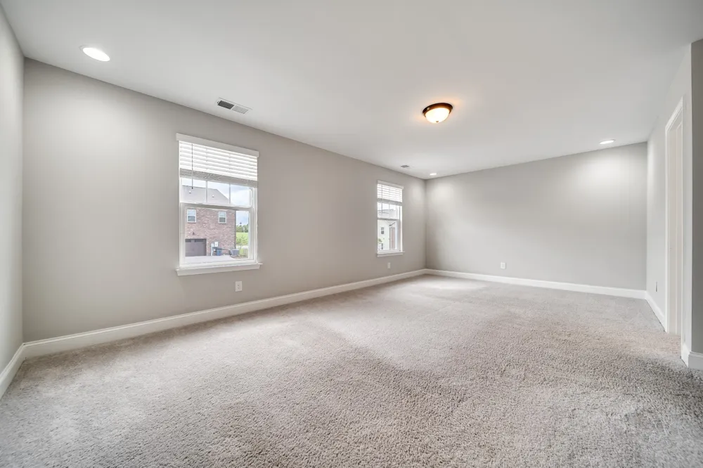 391 Carriage House Ln Hendersonville, TN 37075