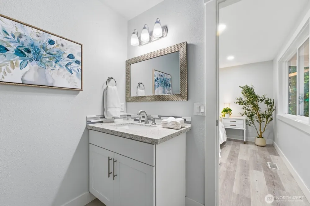 25120 SE 14th Street Sammamish, WA 98075