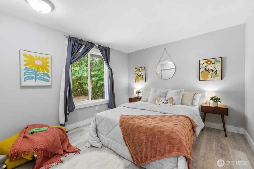 25120 SE 14th Street Sammamish, WA 98075