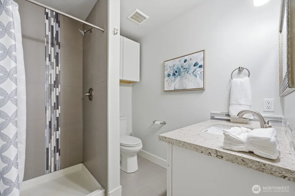 25120 SE 14th Street Sammamish, WA 98075