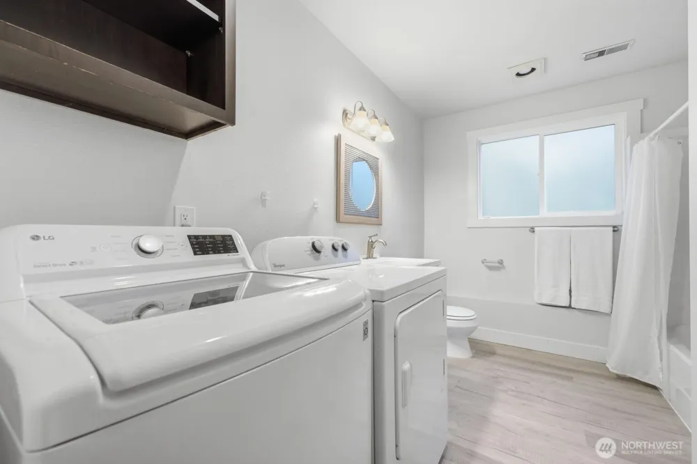 25120 SE 14th Street Sammamish, WA 98075