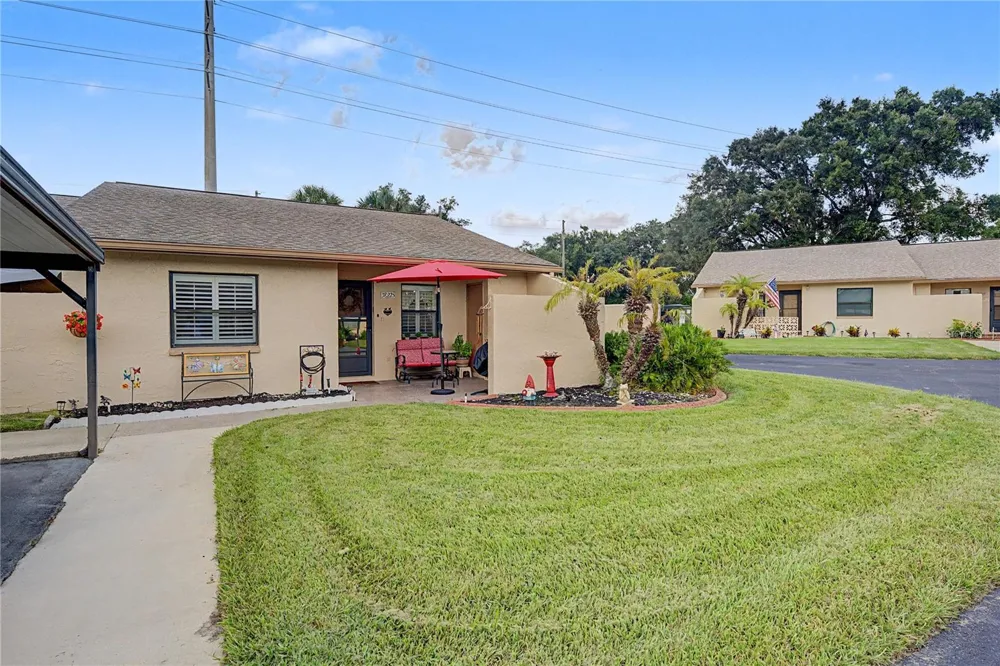 38225 BOXWOOD DRIVE Zephyrhills, FL 33542