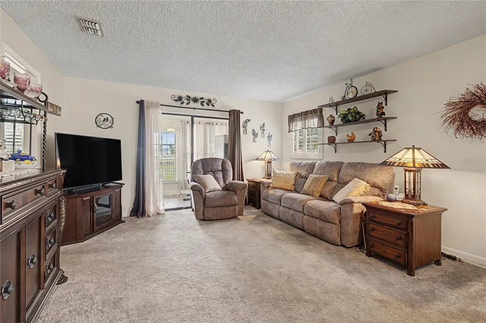 38225 BOXWOOD DRIVE Zephyrhills, FL 33542