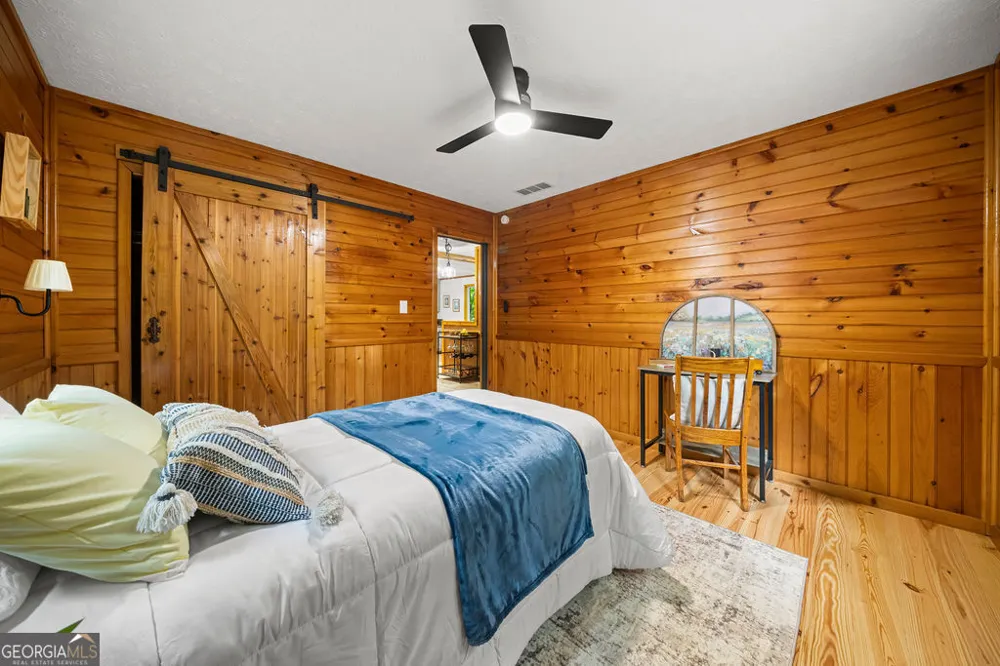 150 Summit ST Ellijay, GA 30540