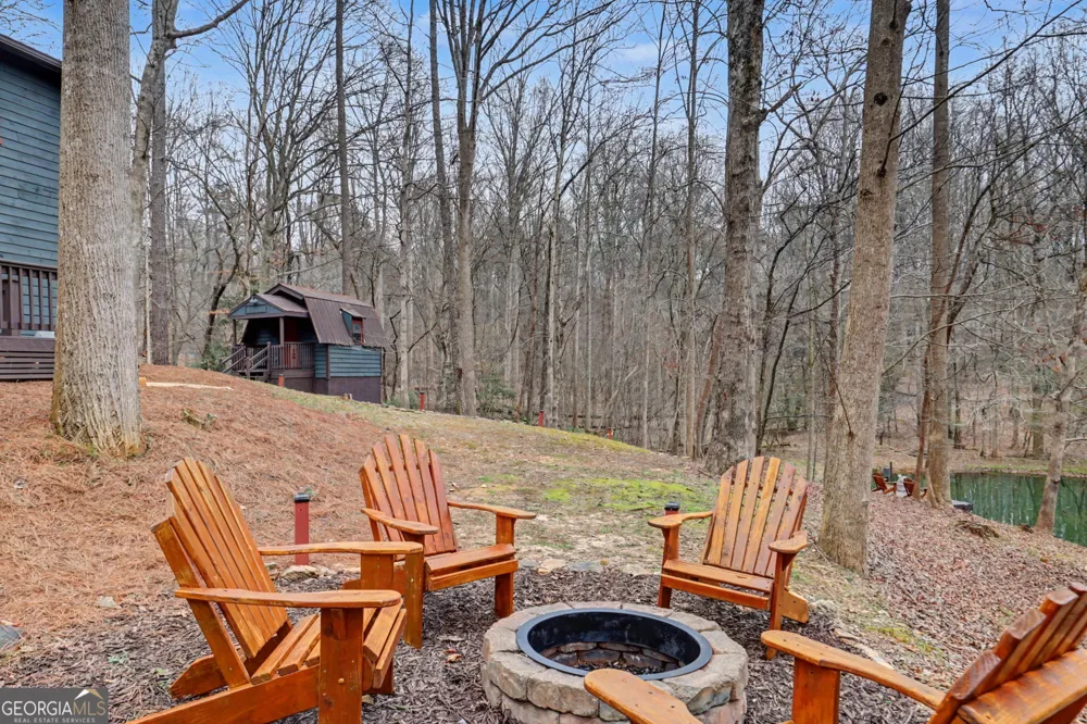 150 Summit ST Ellijay, GA 30540