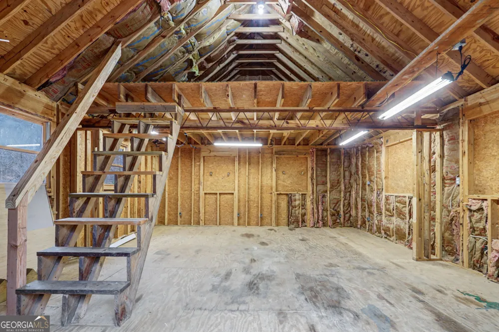 150 Summit ST Ellijay, GA 30540