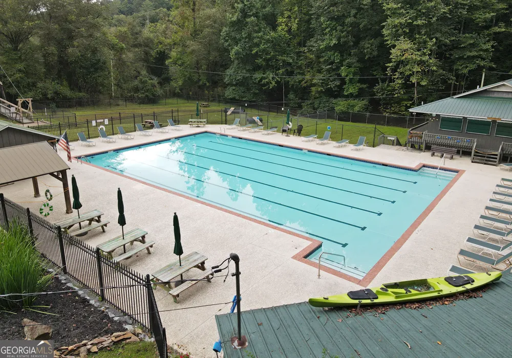 150 Summit ST Ellijay, GA 30540