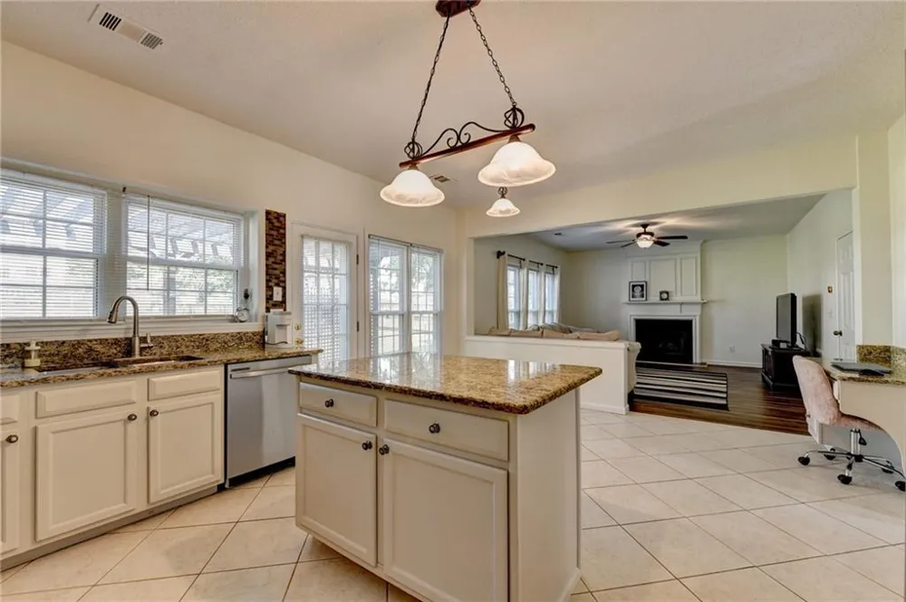 900 Cherringham Court Johns Creek, GA 30005