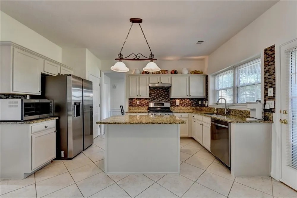 900 Cherringham Court Johns Creek, GA 30005