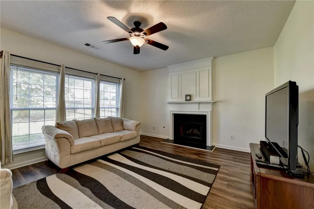 900 Cherringham Court Johns Creek, GA 30005
