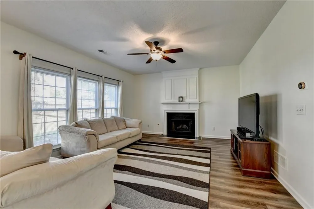 900 Cherringham Court Johns Creek, GA 30005
