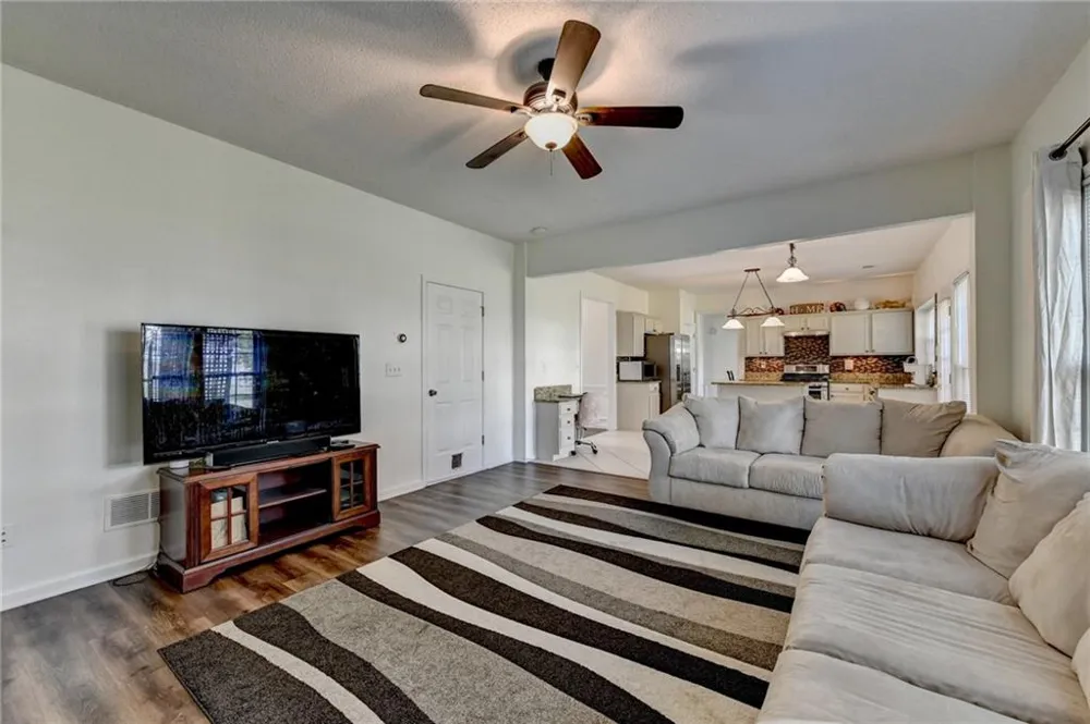 900 Cherringham Court Johns Creek, GA 30005