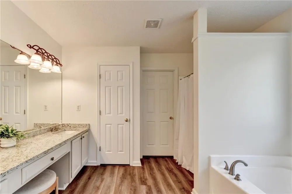 900 Cherringham Court Johns Creek, GA 30005