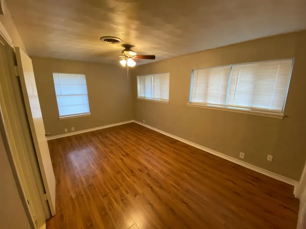 1213 Crestview Drive Kaufman, TX 75142
