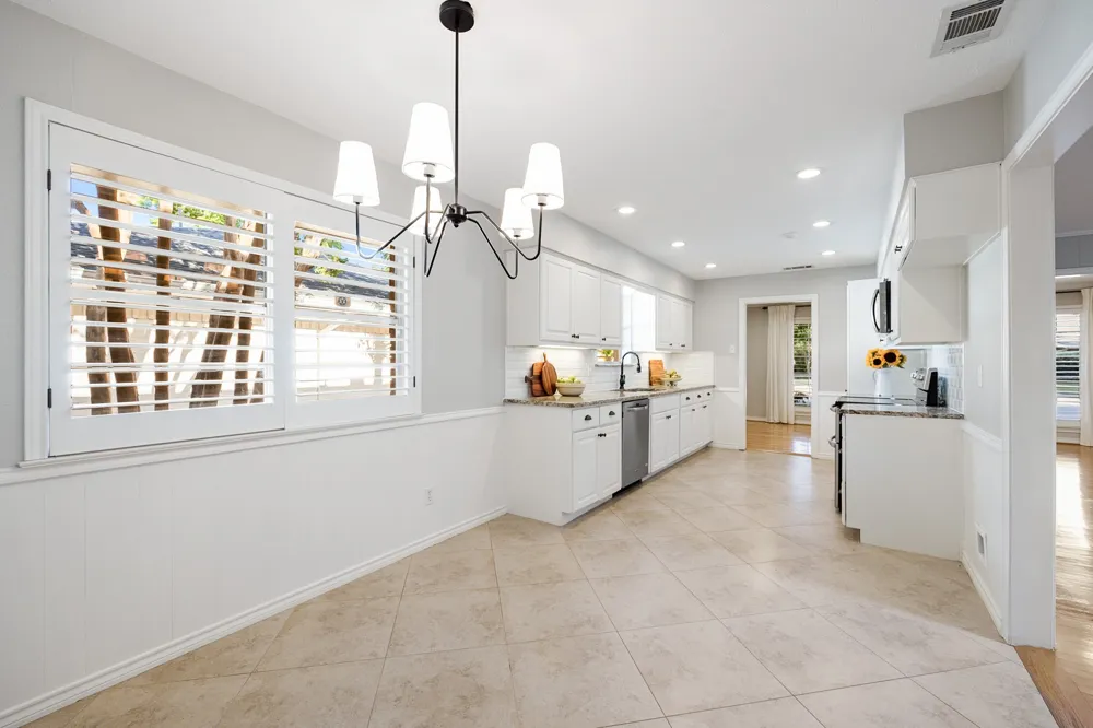 7406 La Manga Drive Dallas, TX 75248