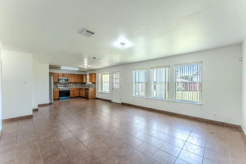 1339 Diamond Bluff San Antonio, TX 78251