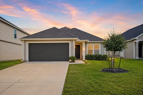 922 Luke Darrell Drive