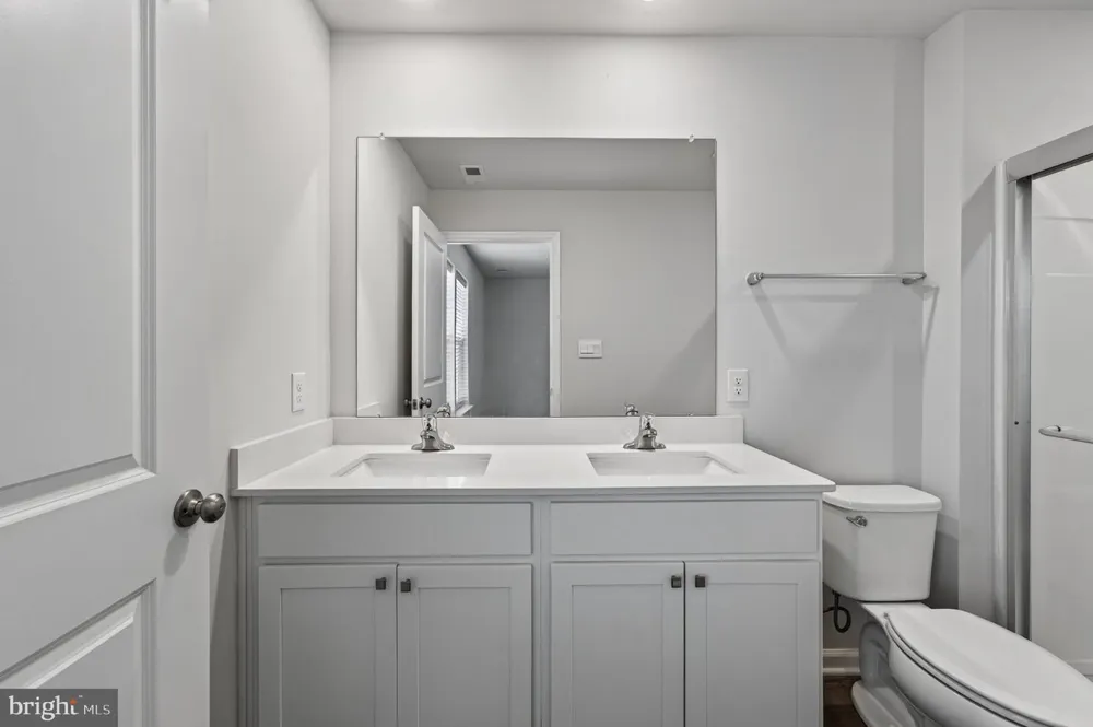 909 STILL WATERS Pennsburg, PA 18073