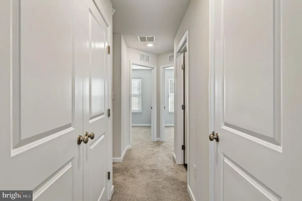909 STILL WATERS Pennsburg, PA 18073
