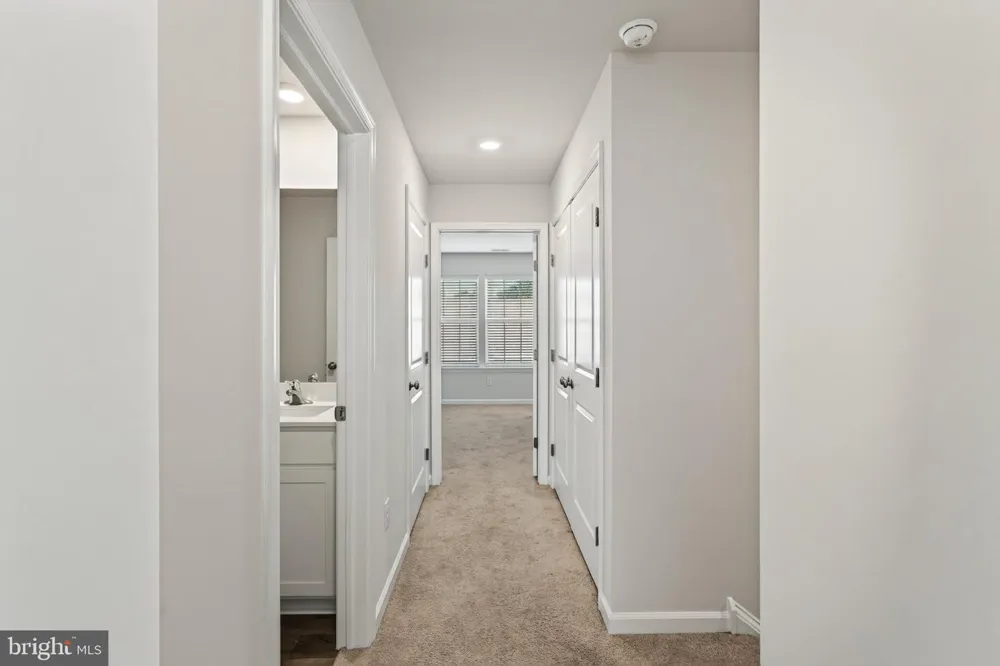 909 STILL WATERS Pennsburg, PA 18073
