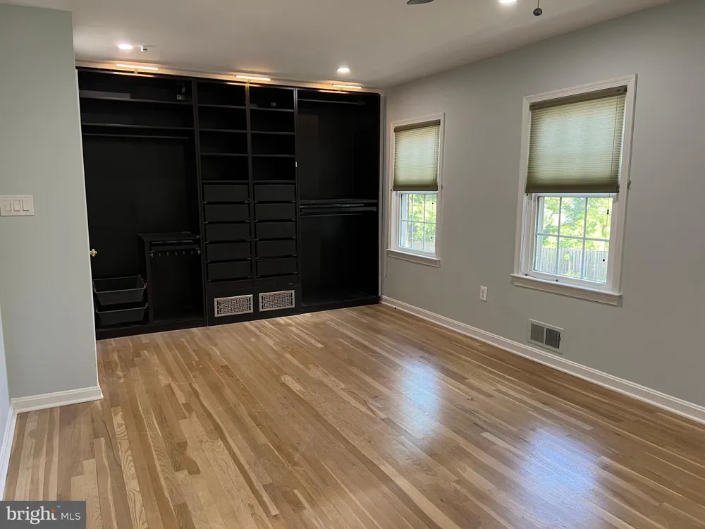6683 MCLEAN DRIVE Mclean, VA 22101