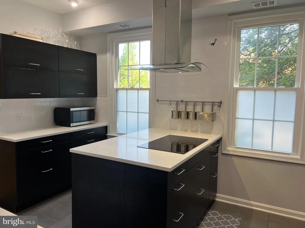 6683 MCLEAN DRIVE Mclean, VA 22101