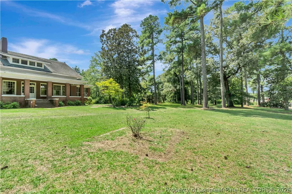 2740 Nc Highway 71 Maxton, NC 28364