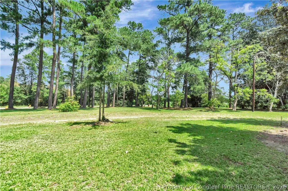 2740 Nc Highway 71 Maxton, NC 28364