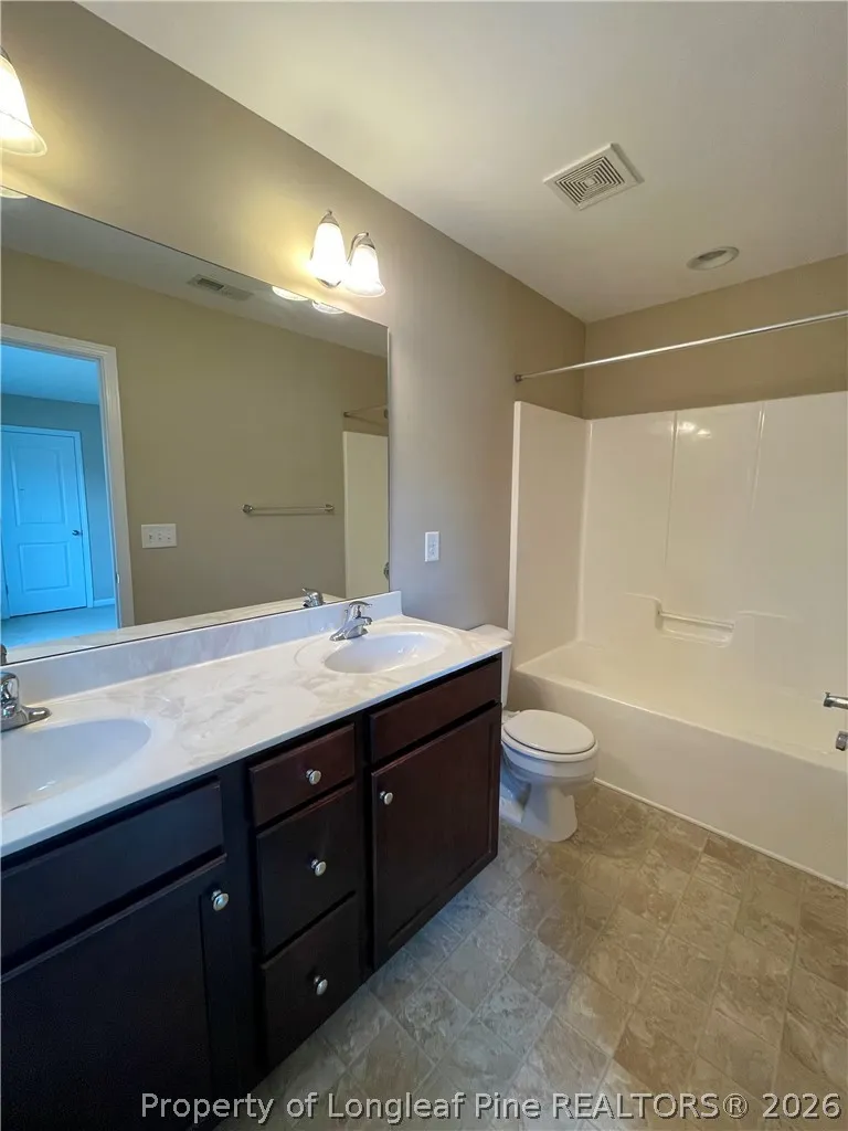 32 Expedition Drive Cameron, NC 28326