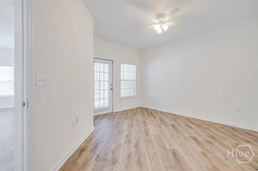 1513 Whitemarsh Way Savannah, GA 31410