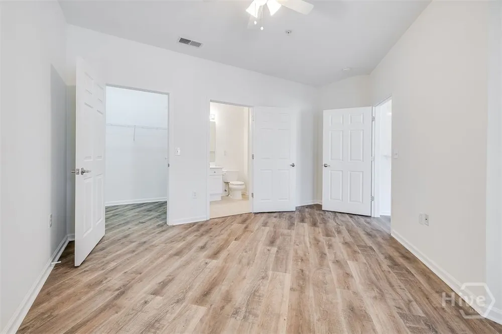 1513 Whitemarsh Way Savannah, GA 31410