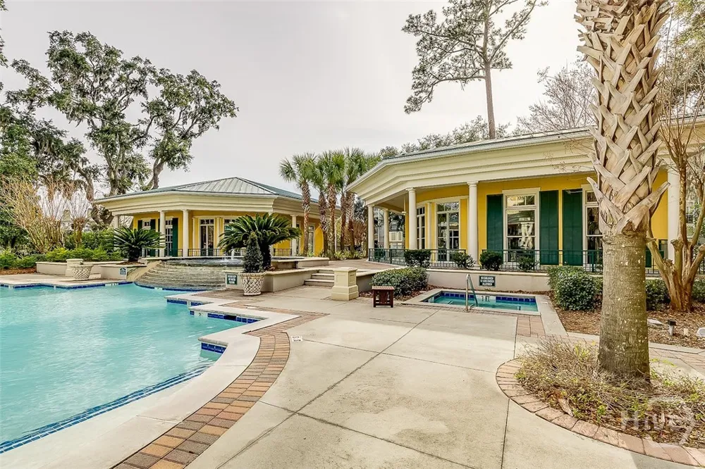1513 Whitemarsh Way Savannah, GA 31410
