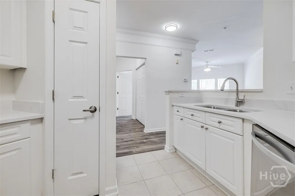1513 Whitemarsh Way Savannah, GA 31410