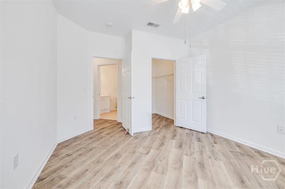 1513 Whitemarsh Way Savannah, GA 31410