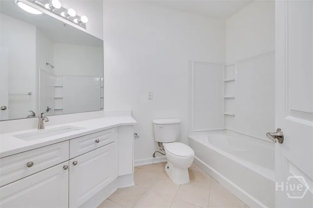 1513 Whitemarsh Way Savannah, GA 31410