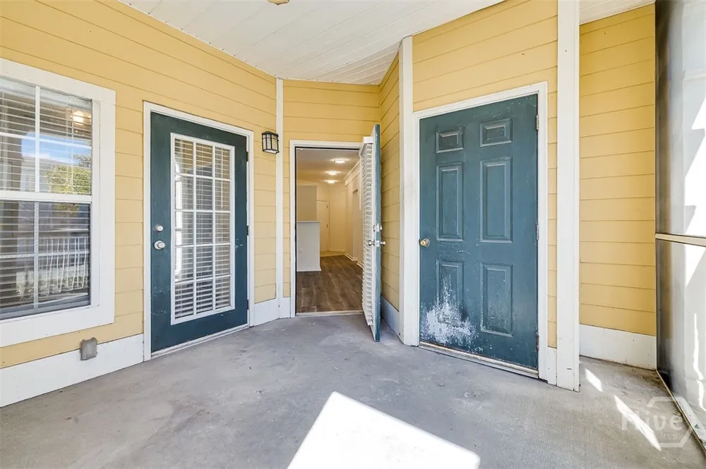 1513 Whitemarsh Way Savannah, GA 31410
