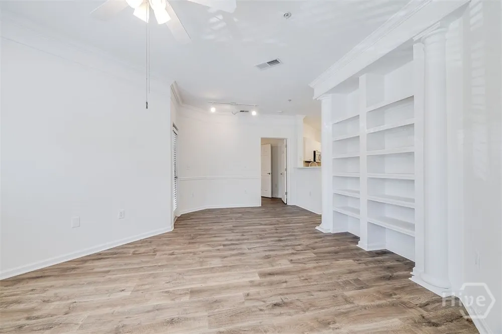 1513 Whitemarsh Way Savannah, GA 31410