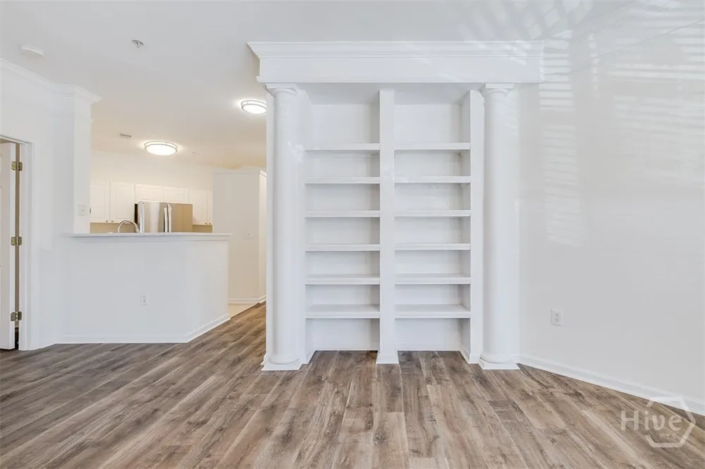 1513 Whitemarsh Way Savannah, GA 31410