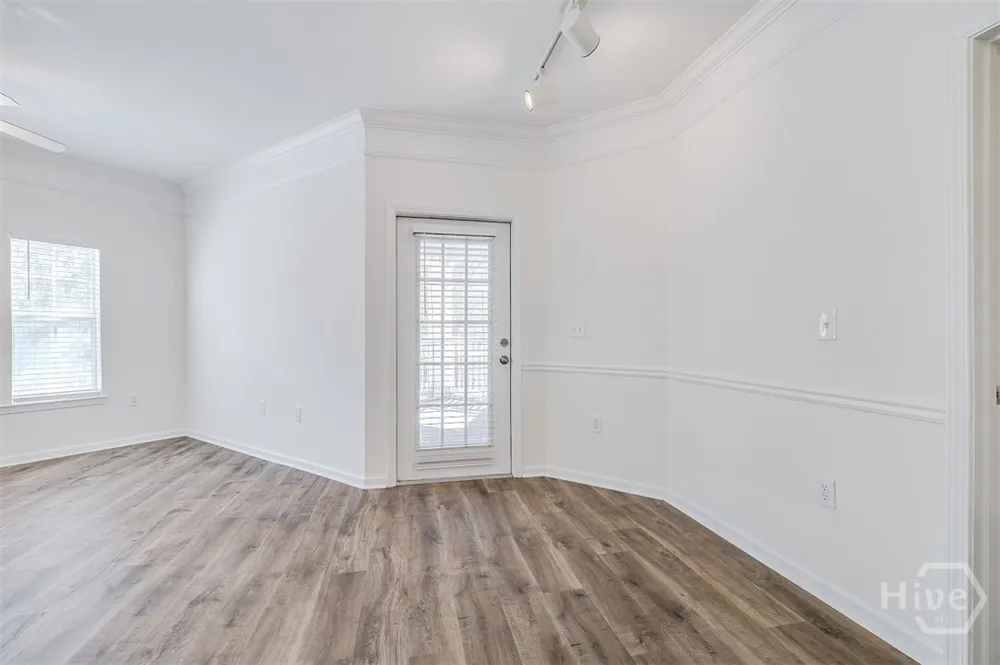 1513 Whitemarsh Way Savannah, GA 31410