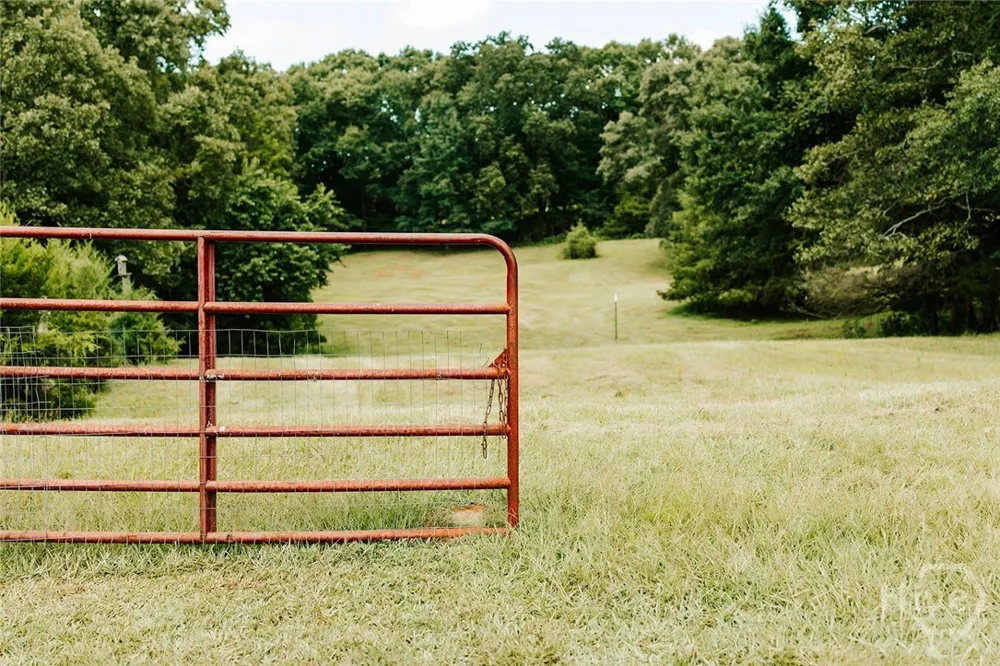 3288 King Hall Mill Road Bowman, GA 30624