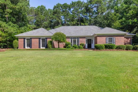 1107 Laurelwood Road
