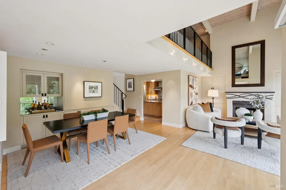 160 Piedmont Court Larkspur, CA 94939