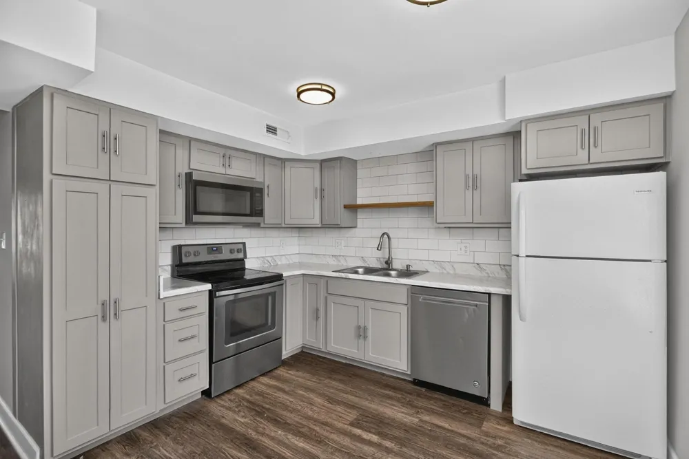 226 Edgewood Dr Hendersonville, TN 37075