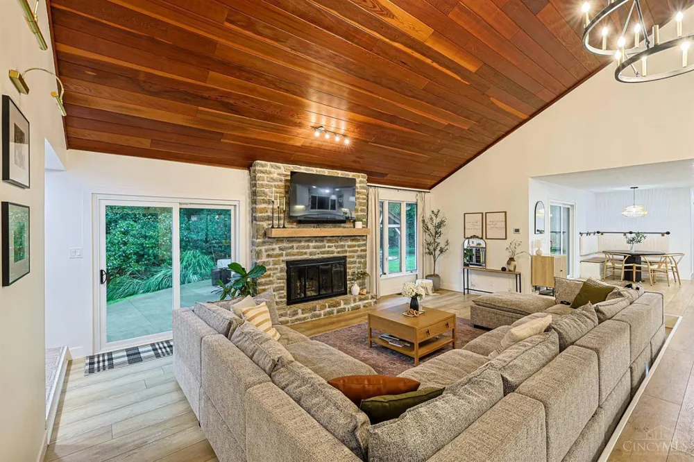 10600 Indian Woods Drive Montgomery, OH 45242