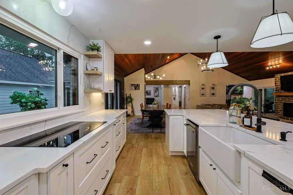 10600 Indian Woods Drive Montgomery, OH 45242